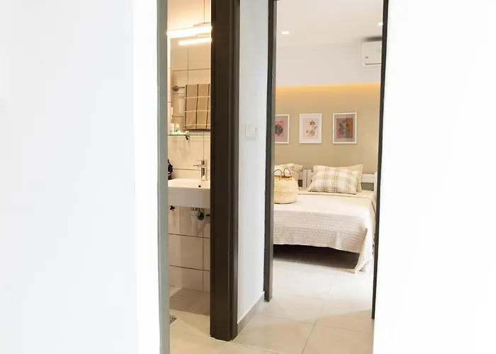 Olympia Superior At Lambi * 코스 타운