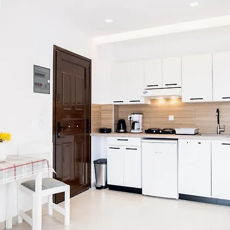 Apartman 1 Bedroom Lambisea